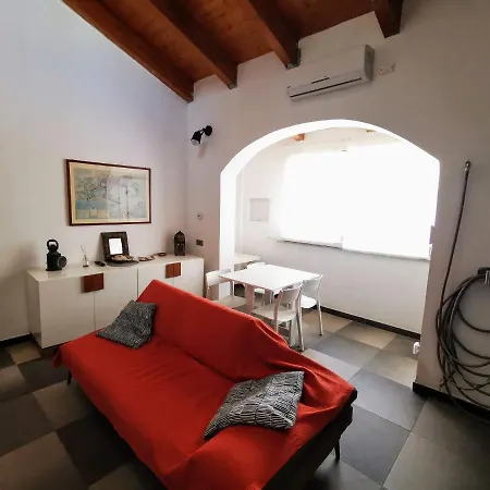 Central Apartment *