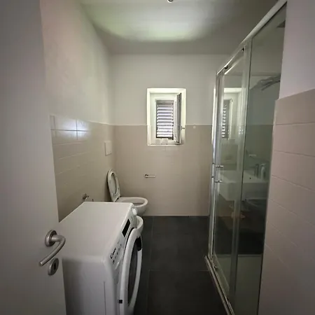 Daire Central Apartment Civitavecchia