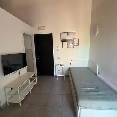 Central Apartment *