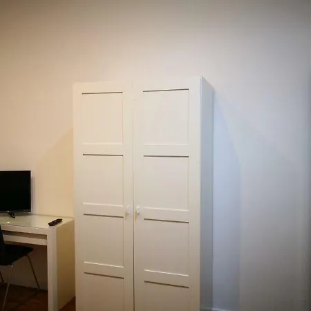 Central Apartment דירה